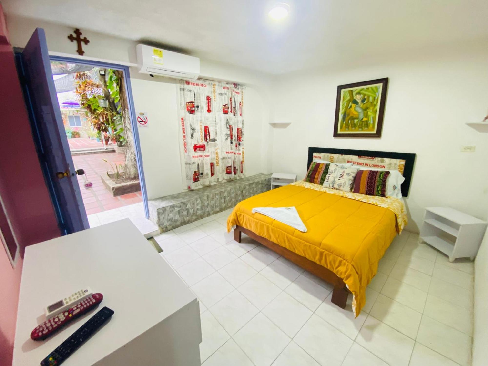 House Marfito Airport Cartagena Exterior foto