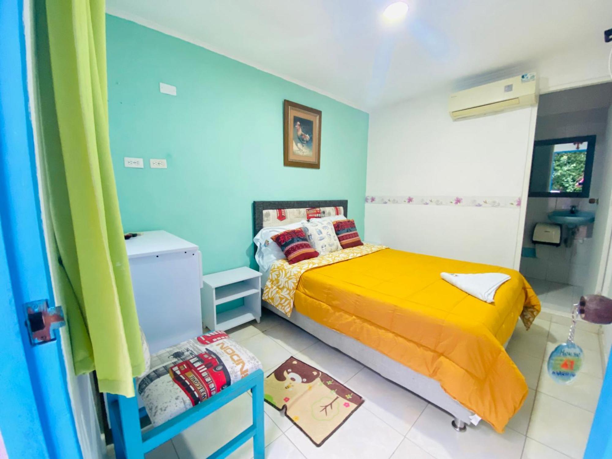 House Marfito Airport Cartagena Exterior foto