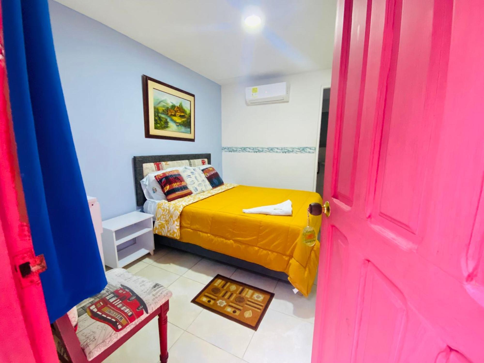 House Marfito Airport Cartagena Exterior foto
